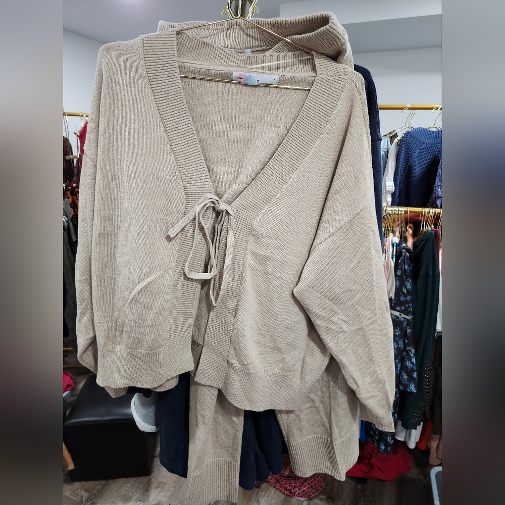 Free People Solar Sweater Set in Tan NWOT - Picture 10 of 10